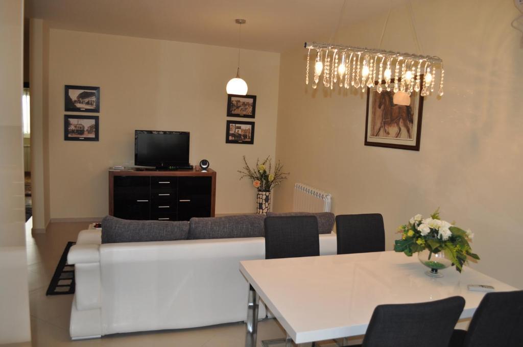 Apartments Soleado Pančevo Εξωτερικό φωτογραφία